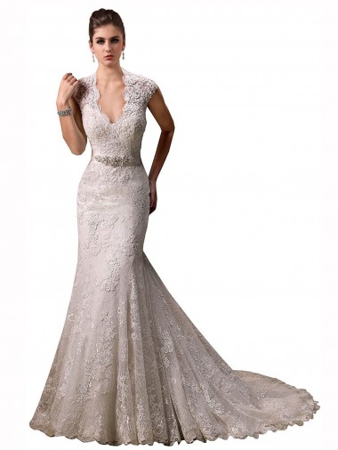 Shop Halter V-Neck Mermaid Lace Wedding Dress with Keyhole Back Toronto